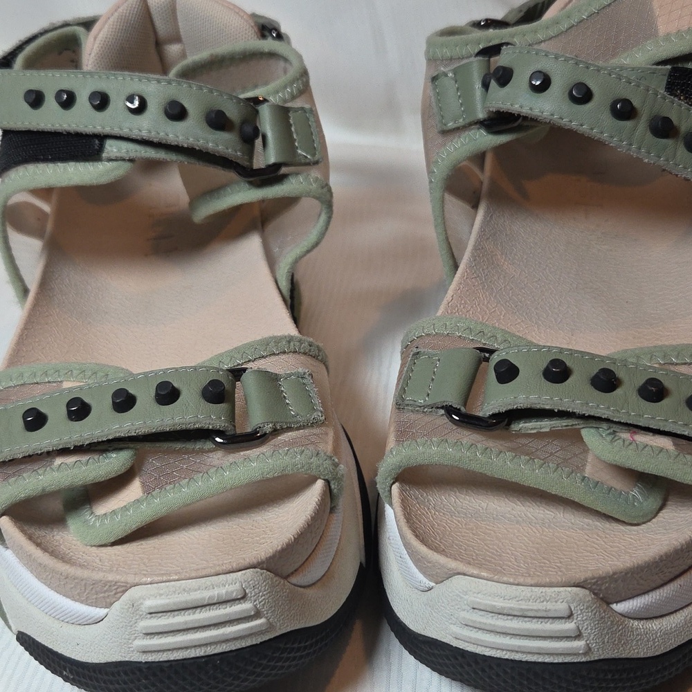 ASH SANDAL Green and Cream - Picture 8 of 10